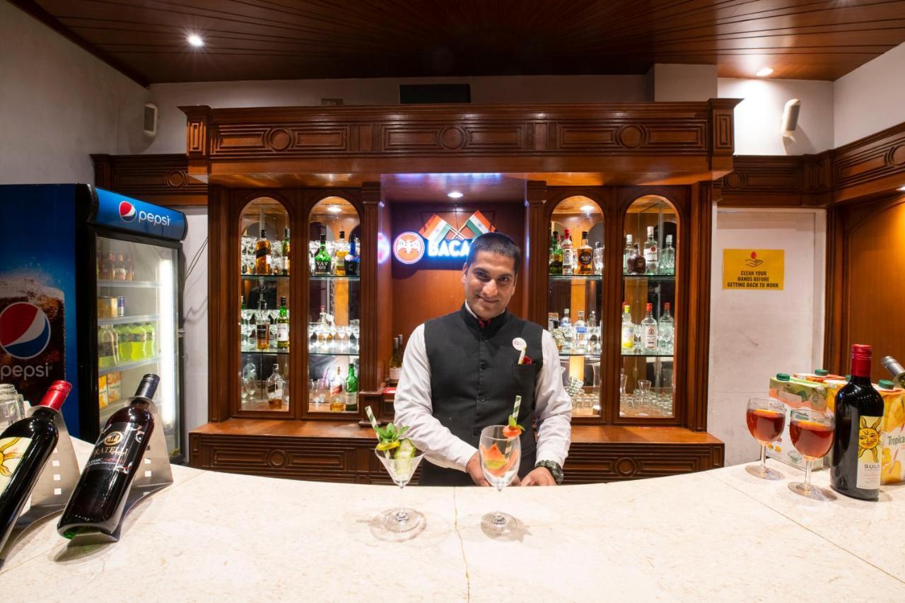 Mastiff Grand Manali Resort Exterior photo